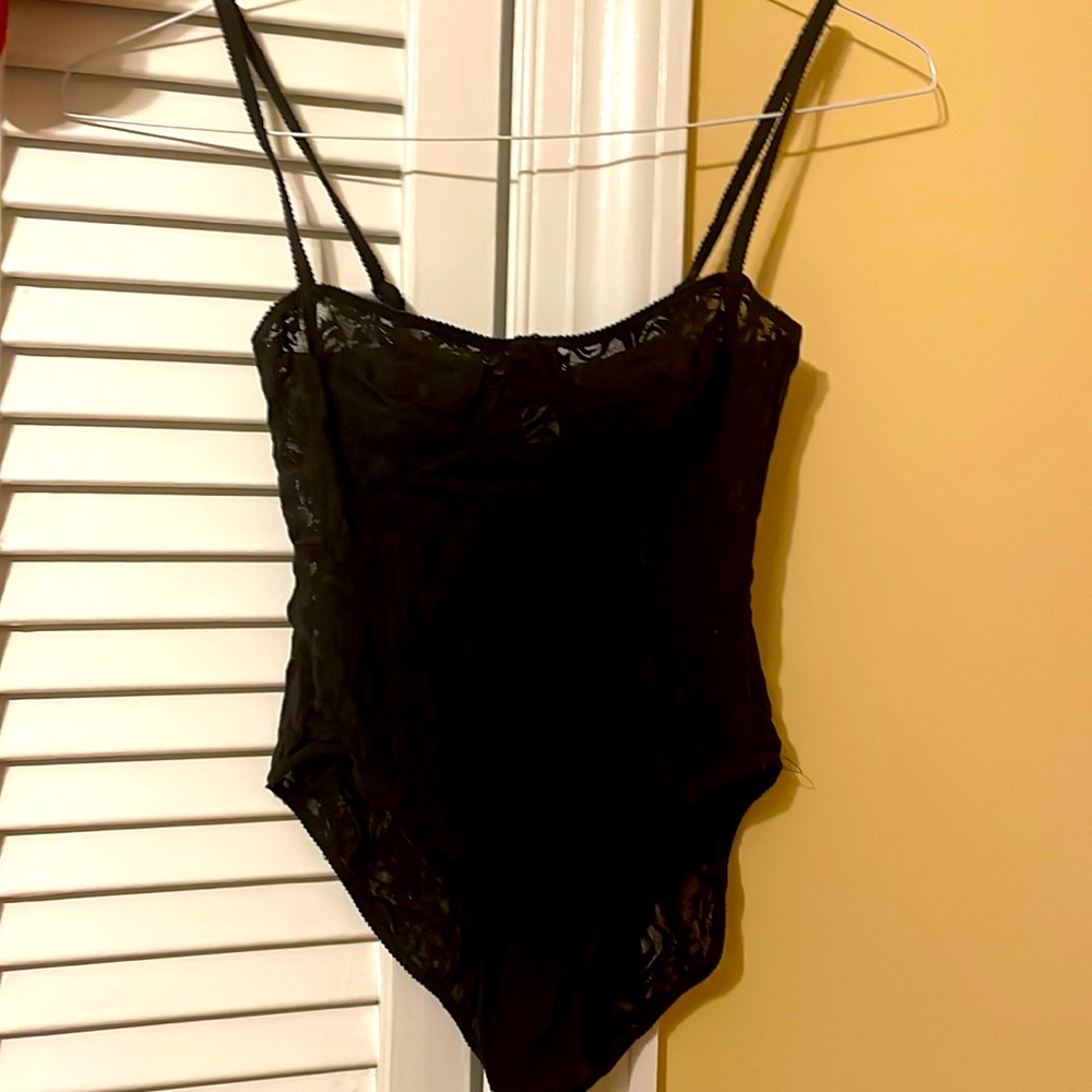 Lace body🩱Calvin Klein, says size M but it is really size S thats why nwot